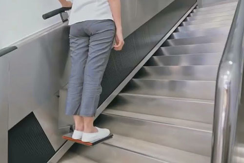 Salvaescaleras de pie standing